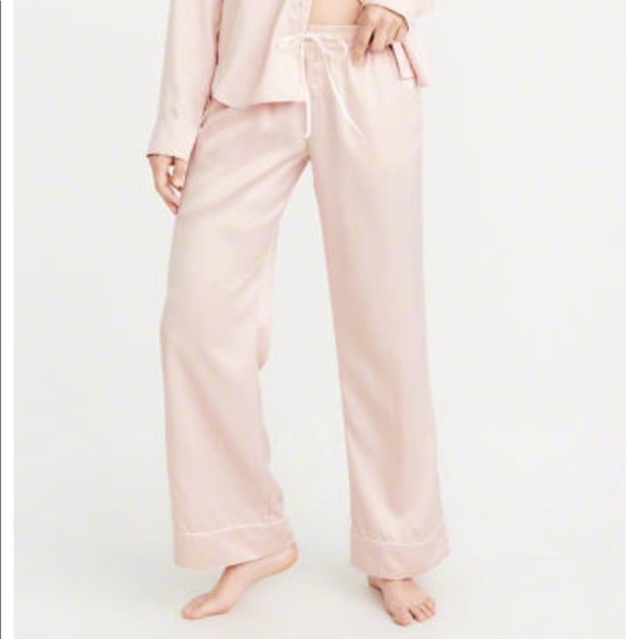 Abercrombie Satin Light Pink Pajama 